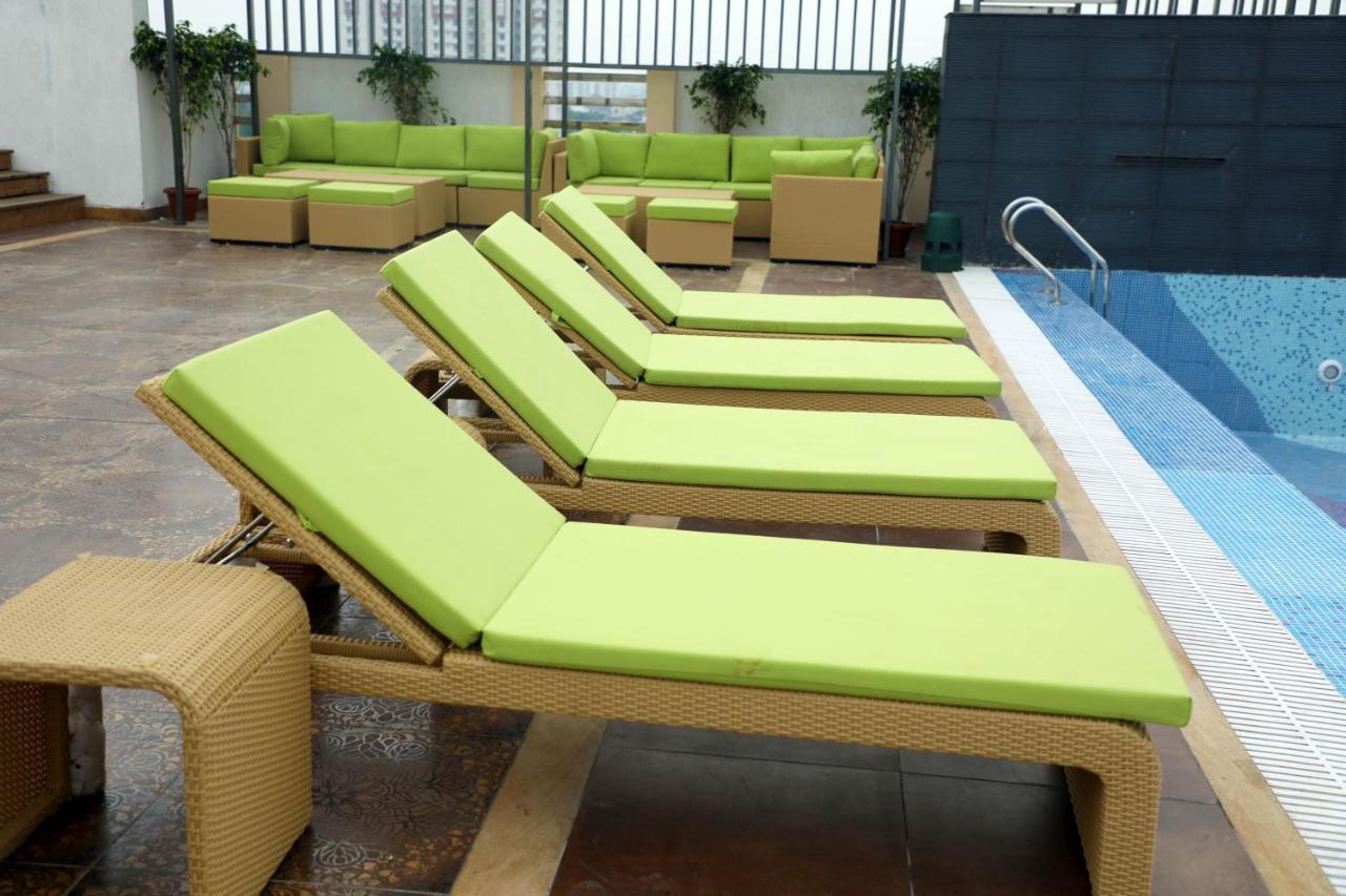 ורנאסי The Pinnacle Inn Sarnath מראה חיצוני תמונה